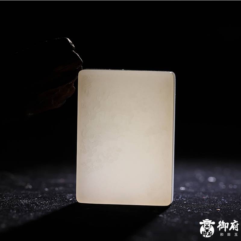 Additional detail view of the Jiangnan landscape jade carving